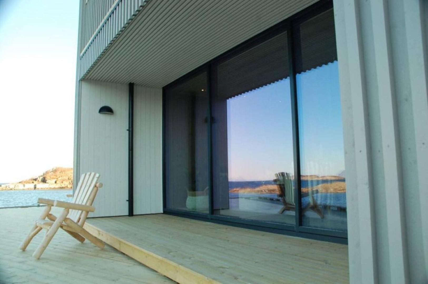 Seafront Apartment Хеннингсвер Экстерьер фото